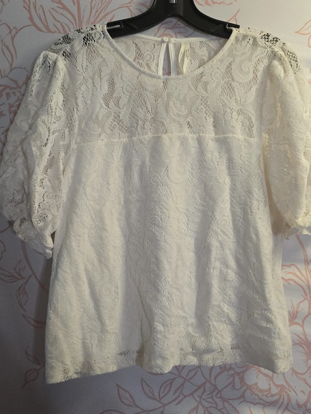 Anthropologie Cream Lace Puff-Sleeve Blouse